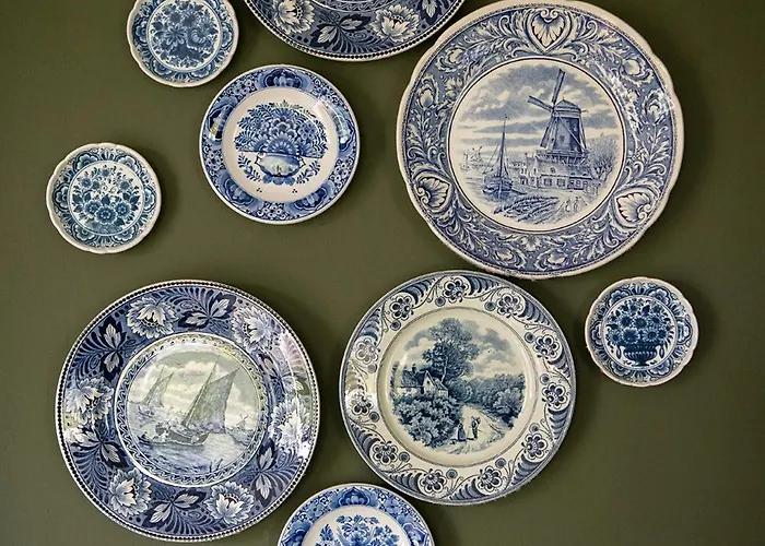 40, Theme Forest World - Dogs Allowed! Σαλέ