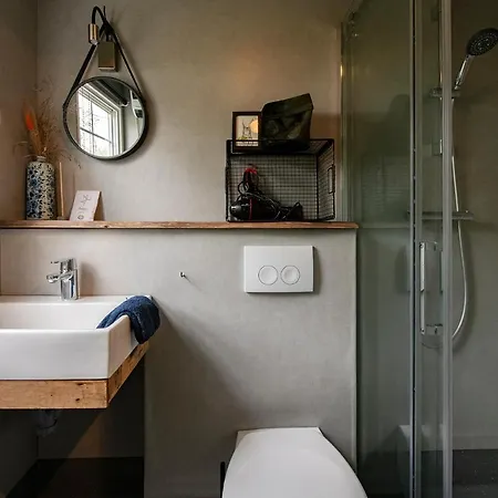 40, Theme Forest World - Dogs Allowed! 木屋 奥斯特韦克