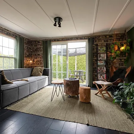 木屋 40, Theme Forest World - Dogs Allowed!