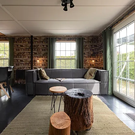 木屋 40, Theme Forest World - Dogs Allowed!