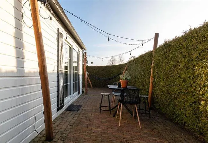 シャレー 40, Theme Forest World - Dogs Allowed! オーイステルウェイク