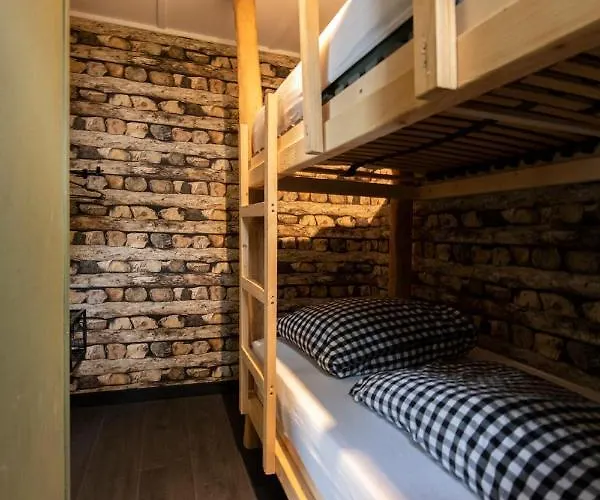 40, Theme Forest World - Dogs Allowed! シャレー オーイステルウェイク